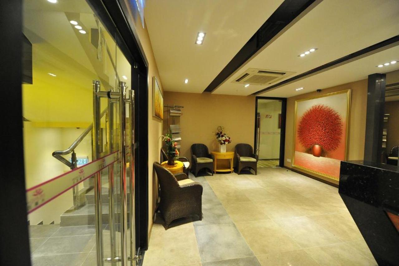 Milano Hotel Kluang Exterior photo